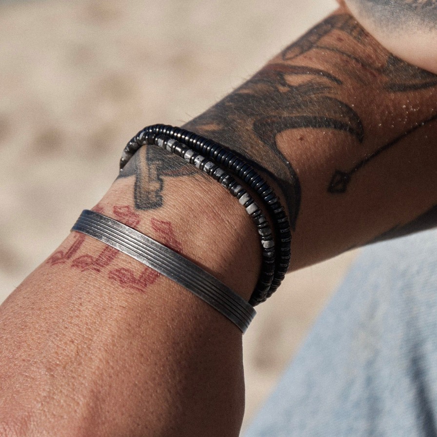 Arms of Eve Tasman Cuff Bracelet - Black | Aoe Man