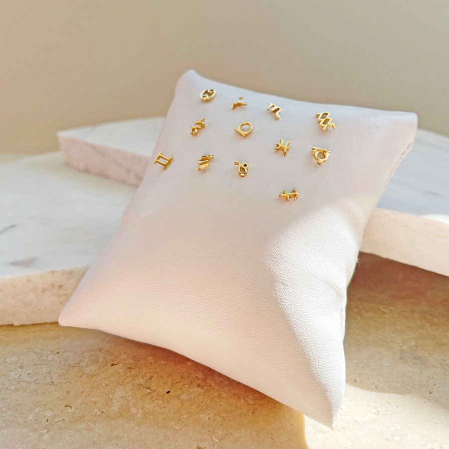 Arms of Eve Star Sign Single Stud Earring | Aoe Man